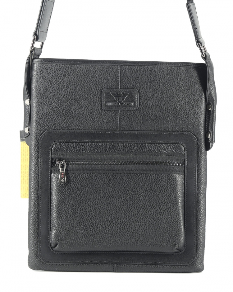 Giorgio Armani сумка через плечо кожаная под А4