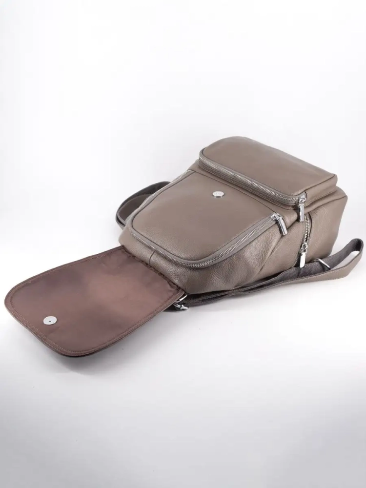 Женский кожаный городской рюкзак PR серый 1029